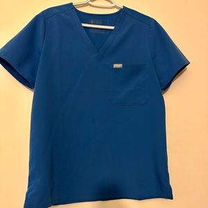 Royal blue medium figs casma top